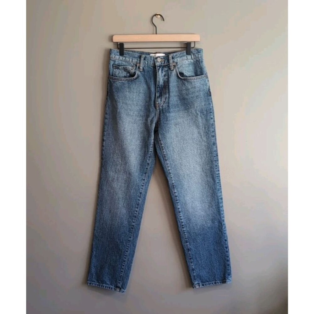 Zara Women’s Blue Denim Straight Leg Jeans Size 6 Classic 5-Pocket Zip Fly